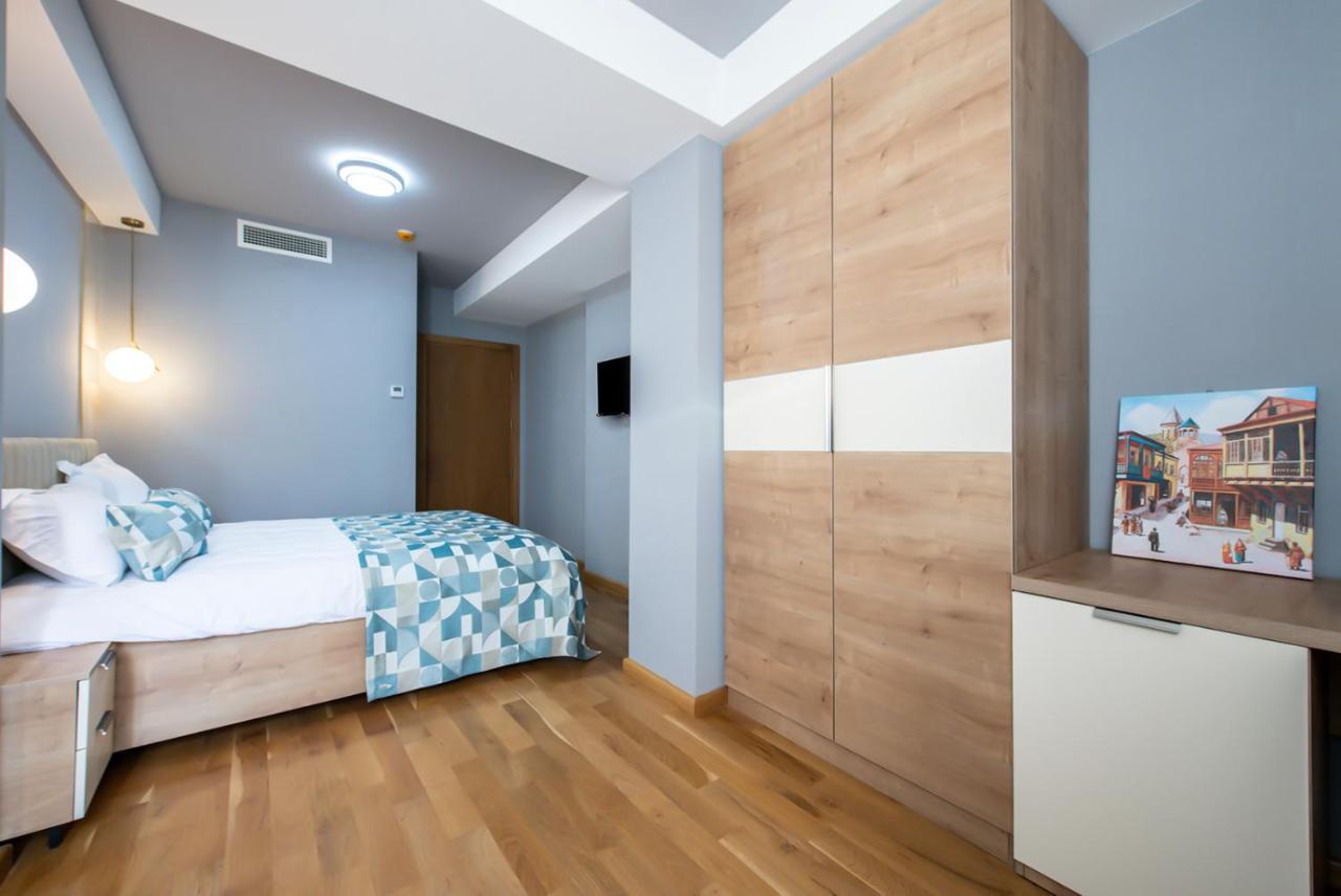 Hotel Solo Tbilisi Luaran gambar