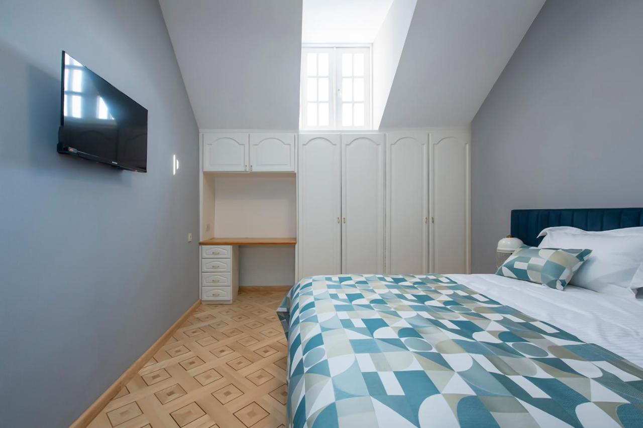 Hotel Solo Tbilisi Luaran gambar