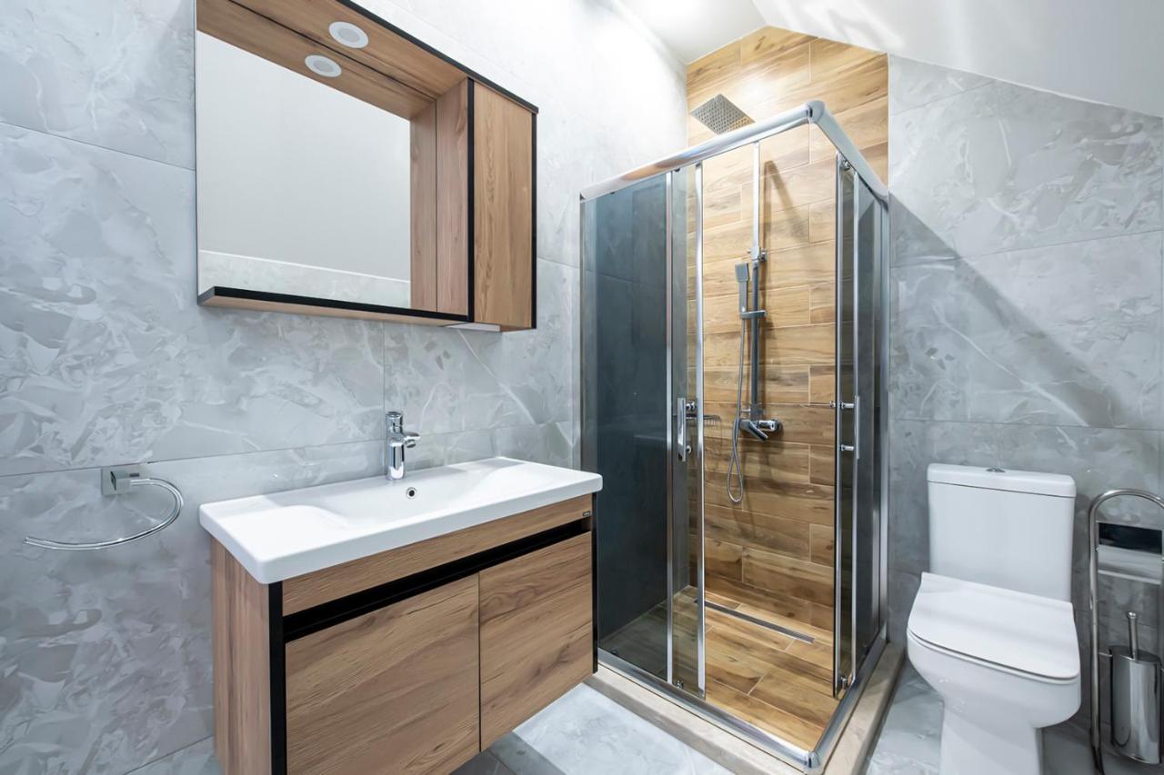 Hotel Solo Tbilisi Luaran gambar