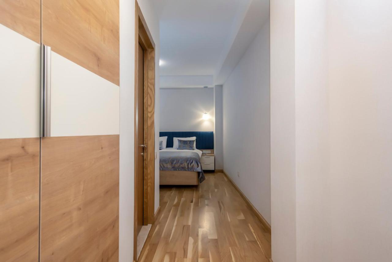 Hotel Solo Tbilisi Luaran gambar