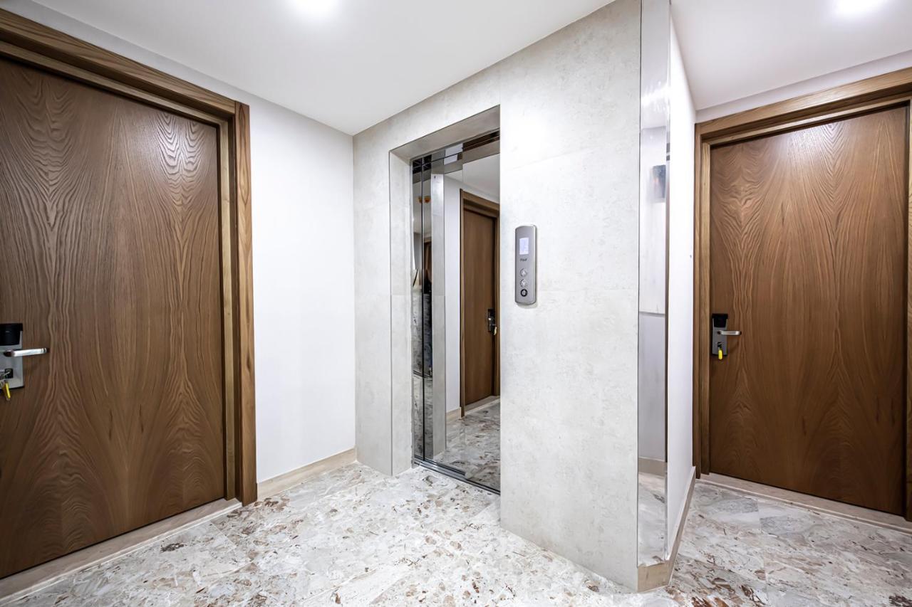 Hotel Solo Tbilisi Luaran gambar