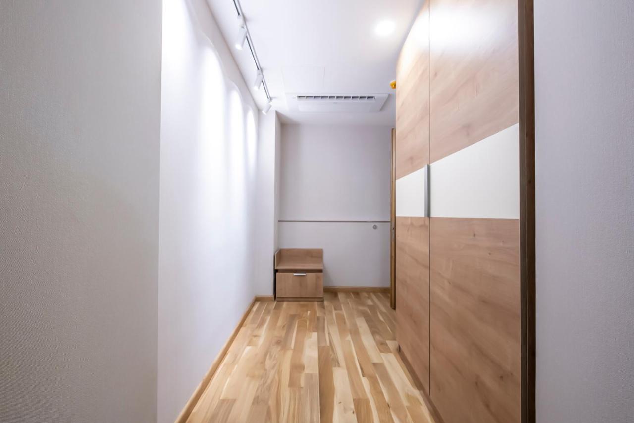 Hotel Solo Tbilisi Luaran gambar