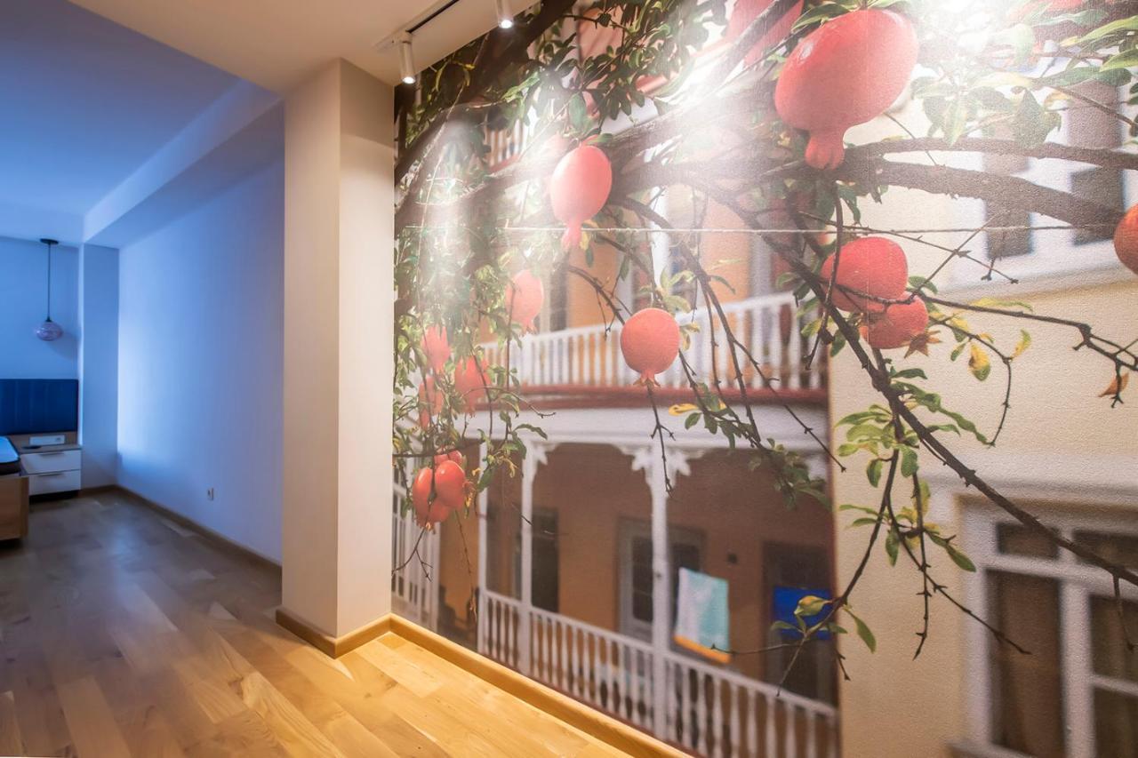 Hotel Solo Tbilisi Luaran gambar