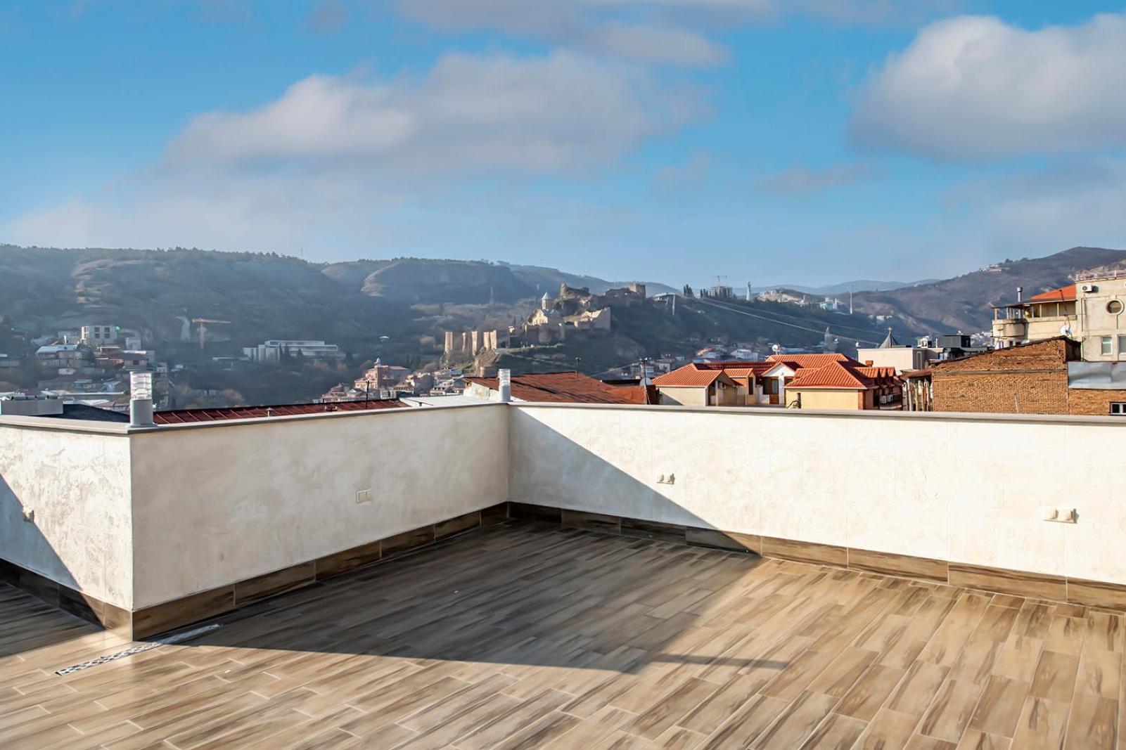 Hotel Solo Tbilisi Luaran gambar