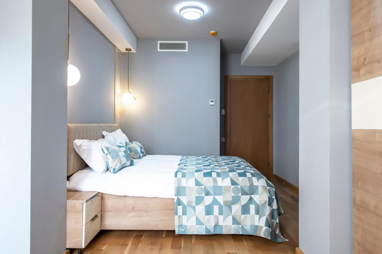 Hotel Solo Tbilisi Luaran gambar