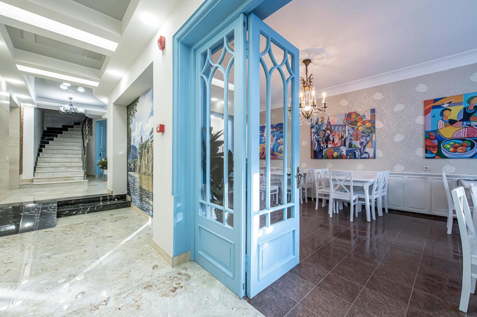 Hotel Solo Tbilisi Luaran gambar
