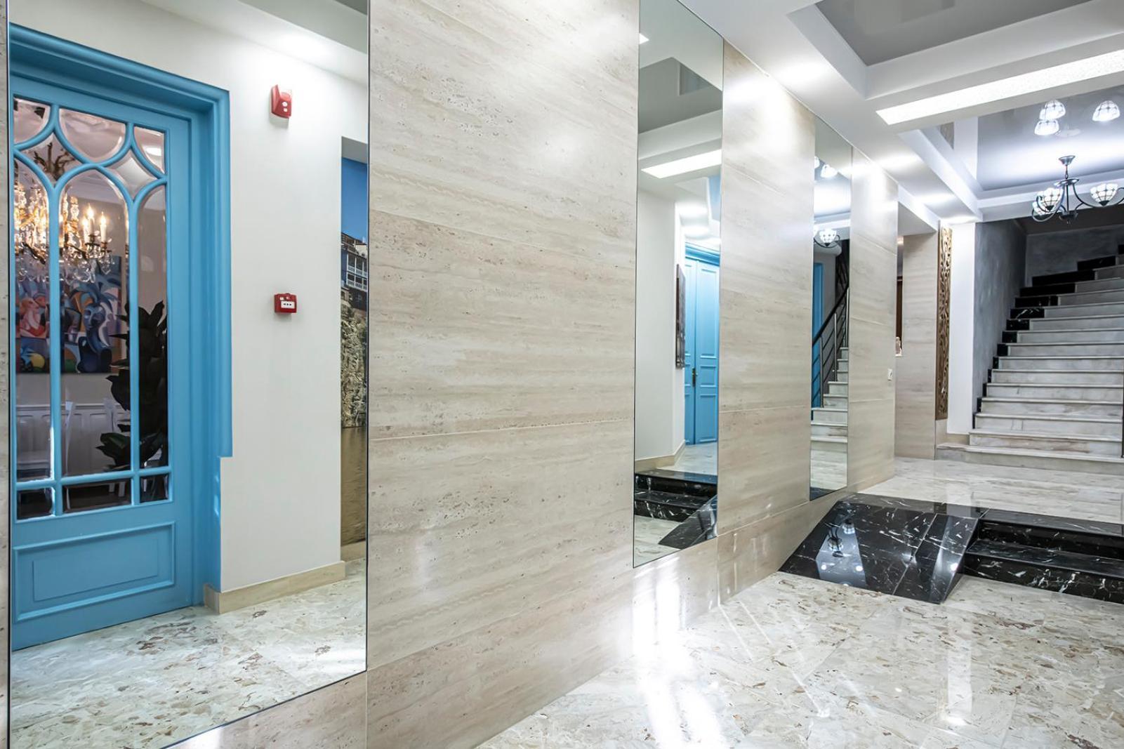 Hotel Solo Tbilisi Luaran gambar