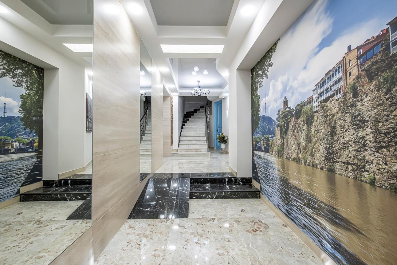 Hotel Solo Tbilisi Luaran gambar